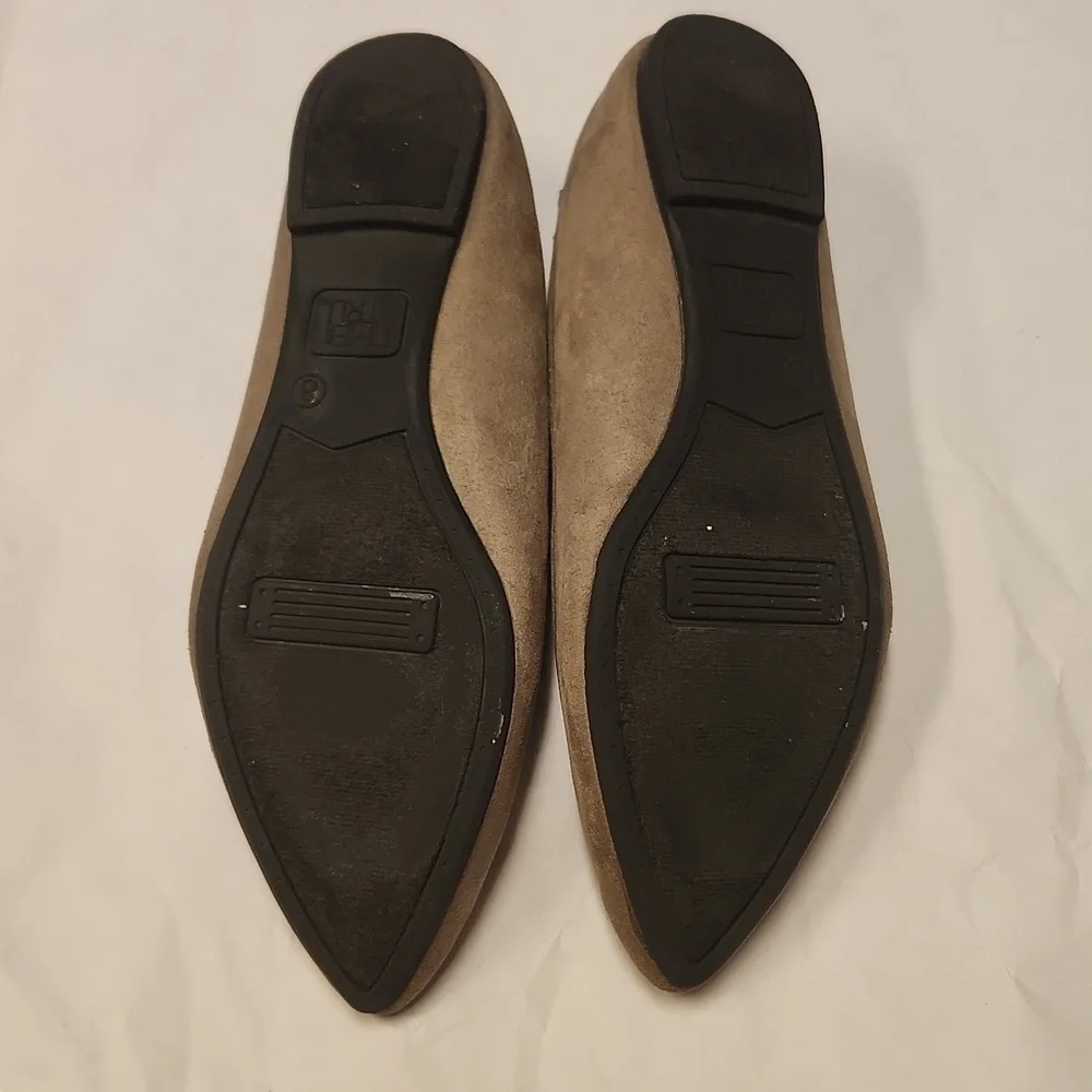 Time and Tru Shoes Womens Size 8 flats light brown Pointe Toe